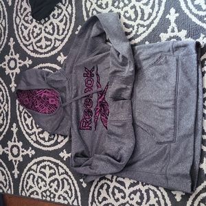 Reebok pullover hoodie